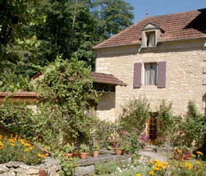 Photo of Delightful stone cottage in Les Eyzies  