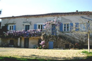 Photo of Aux Volets Bleus